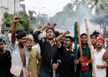 Protestas contra Ministra Sheikh Hasina en Bangladesh dejan 77 muertos