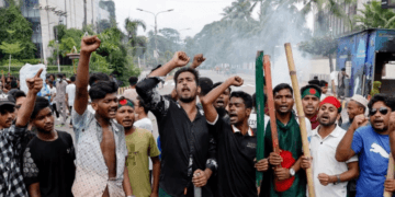 Protestas contra Ministra Sheikh Hasina en Bangladesh dejan 77 muertos