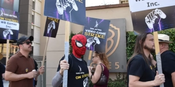 Hollywood intensifican huelga para proteger a artistas de videojuegos ante la IA