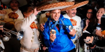 Osmar Olvera regresa a México con un mensaje de unidad tras éxitos en París 2024
