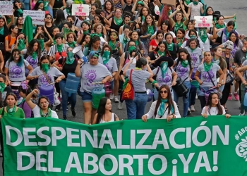 HRW exige al Gobierno Mexicano despenalizar el aborto y eliminar barreras al acceso seguro