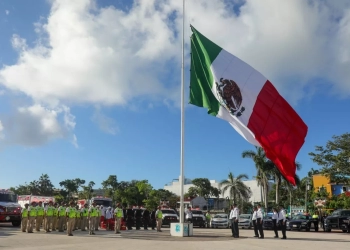 Solidaridad conmemora el día nacional de protección civil con emotivo homenaje