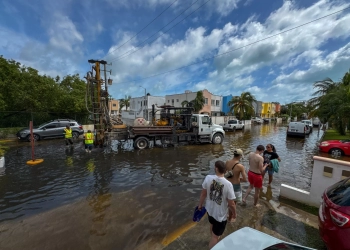 Mara Lezama supervisa labores de recuperación tras el paso de “Helene” en Cancún