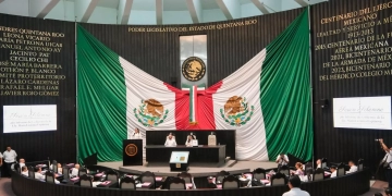 Mara Lezama presenta su 2° informe de gobierno ante Congreso de Quintana Roo