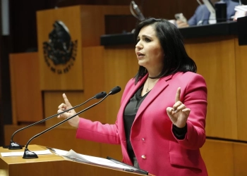 Mayuli Martínez denuncia reforma judicial como un "engaño a la sociedad"