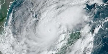 Mara Lezama alerta sobre el huracán “Milton” y emite recomendaciones preventivas