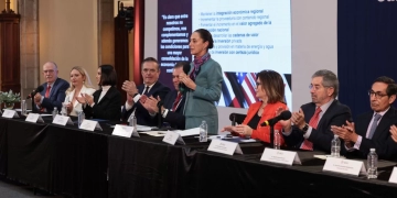 Anuncian inversión de 20 mil millones de dólares en México para 2025 tras Cumbre Empresarial México-EE.UU.