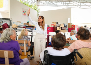DIF Quintana Roo entrega equipos y mobiliario para mejorar la calidad de vida de adultos mayores