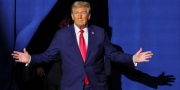 Trump busca el voto hispano en Nuevo México mientras lidia con polémica por comentarios sobre puerto rico