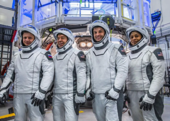 Misión Crew-8 de la NASA y SpaceX regresa a la Tierra tras 7 meses en la EEI