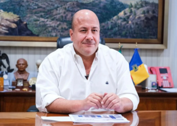 Enrique Alfaro resalta logros en Jalisco y revela su sueño de dirigir a las Chivas