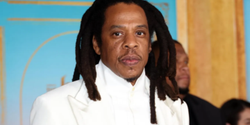 Abogado de Jay-Z califica de falsas las acusaciones de agresión sexual