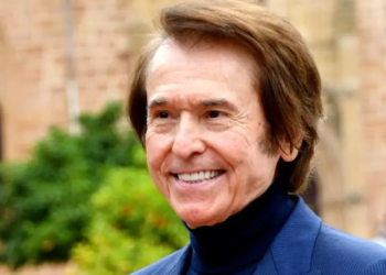 Raphael seguirá hospitalizado durante la Navidad