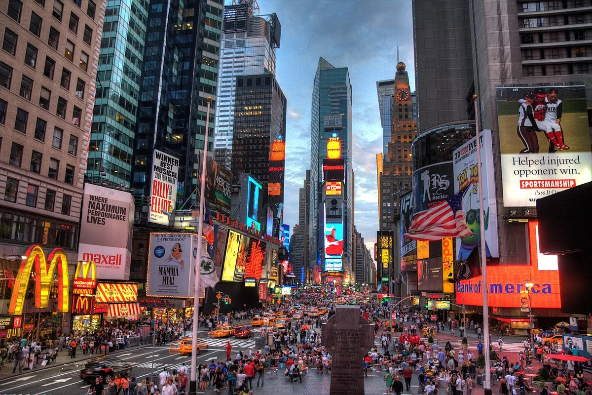 Nueva York refuerza seguridad en Times Square para despedir el 2024