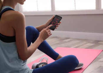 Riesgos digitales al usar plataformas de fitness y dispositivos conectados