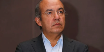 Felipe Calderón advierte sobre los riesgos del autoritarismo en Venezuela y su impacto en México