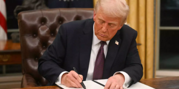 Trump desafía la ciudadanía automática: un intento de reinterpretar la Enmienda 14