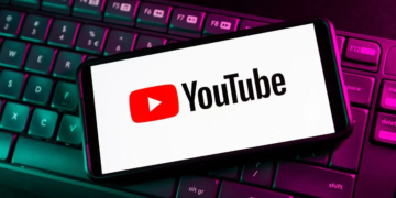 YouTube celebra 20 años revolucionando el entretenimiento y apunta a ser la nueva televisión