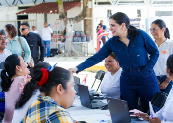 Concluye actualización de documentos del programa “Mujer es Poder” en Playa del Carmen