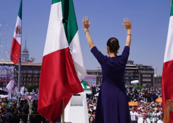 Claudia Sheinbaum niega acarreo en asamblea del Zócalo