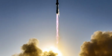 SpaceX pierde contacto con Starship en su octavo vuelo de prueba