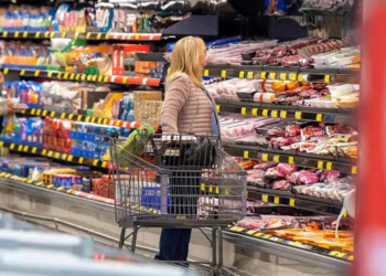 Aranceles de Trump afectarán más a las familias pobres de EE.UU.