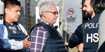 Estados Unidos entrega a México al exgobernador Tomás Yarrington