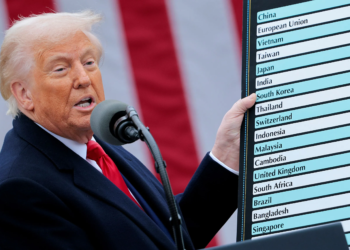 Trump impone arancel del 10% a América Latina; México queda exento