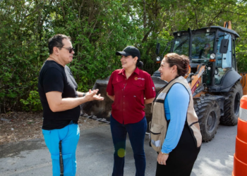 Arrancan pasos peatonales seguros en Palmas Turquesa tras petición vecinal