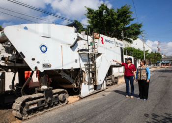 Histórica repavimentación en Colonia Centro de Playa del Carmen