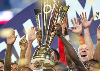 México empata con Costa Rica y enfrentará a Arabia Saudí en cuartos de final