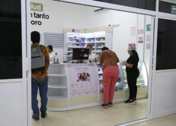 ‘Salud sin tanto choro’ ya beneficia a cientos de familias con atención médica gratuita en Playa del Carmen