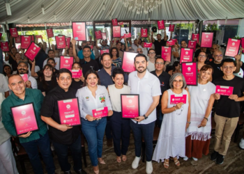 Galardonan a los mejores restaurantes de Playa del Carmen con los “playenses choice” 2025