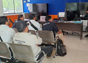 Refuerza gobierno de Estefanía Mercado capacitación de Protección Civil y Bomberos en Playa del Carmen