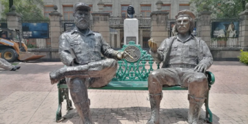 Sheinbaum exige devolución de estatuas de Fidel Castro y Che Guevara retiradas en Cuauhtémoc