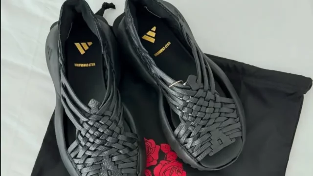 Adidas dialoga con Oaxaca por polémica de sandalias inspiradas en huaraches