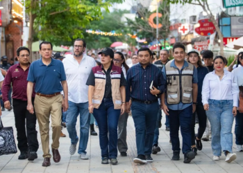 Gobernar Playa del Carmen no es únicamente entregar obras, programas y resultados visibles; también implica sembrar para el futuro, afirmó la presidenta municipal Estefanía Mercado.