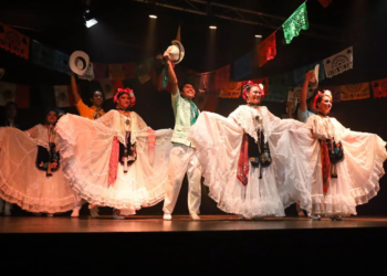 Playa del Carmen impulsa danza tradicional con apoyo a Academia Amate