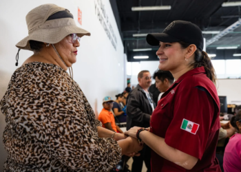 Arranca con éxito programa “Playa llena, corazón contento” en Playa del Carmen