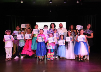Festival infantil ‘Sonrisas al Mundo’ premia a jóvenes talentos en Playa del Carmen