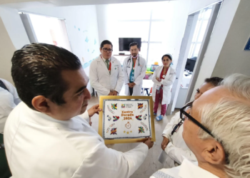 HGR 17 del IMSS recibe reconocimiento como Centro Dorado por su atención pediátrica oncológica