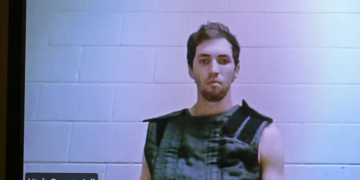 Juicio a Tyler Robinson por asesinato de Charlie Kirk iniciará el 29 de septiembre