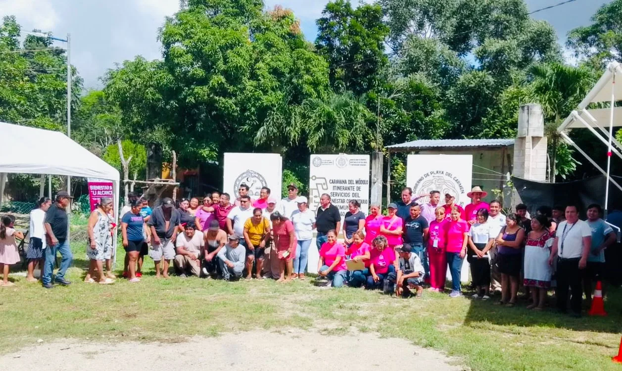 Playa del Carmen acerca servicios a comunidades indígenas con módulo itinerante