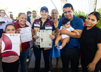 Estefanía Mercado y Cristina Torres encabezan la jornada "Tu identidad es tu derecho" en Playa del Carmen