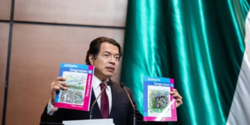 “Un niño que no nace, no va a la escuela” alerta el titular de la SEP