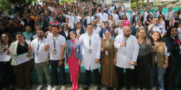 IMSS Quintana Roo reconoce a 88 trabajadores en ceremonia del Talento Humano 2025