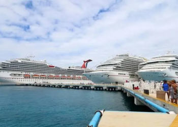 Proyecta Quintana Roo crecimiento de 8% en sector de cruceros para cierre de 2025