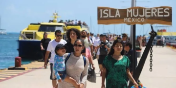 Isla Mujeres proyecta ocupación hotelera del 100% para Navidad y cierre de año récord