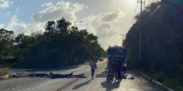 Tramos del Arco Vial de Cancún permanecen a oscuras por meses, agravando riesgos viales y de inseguridad