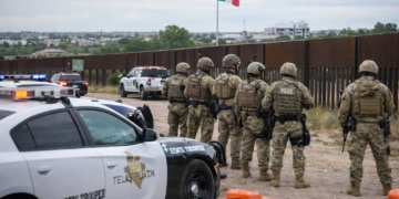 Texas moviliza agentes a la frontera por violencia en México tras muerte de “El Mencho”